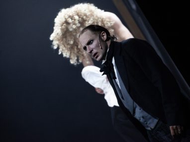 Szene aus dem Stück "Shockheaded Peter"