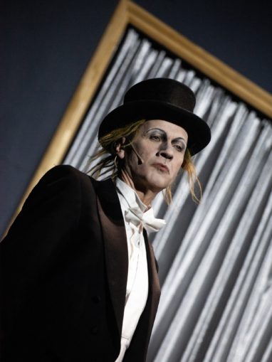 Szene aus dem Stück "Shockheaded Peter"